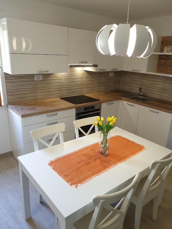 Apartments Stella Apsyrtides Osor Eksteriør bilde