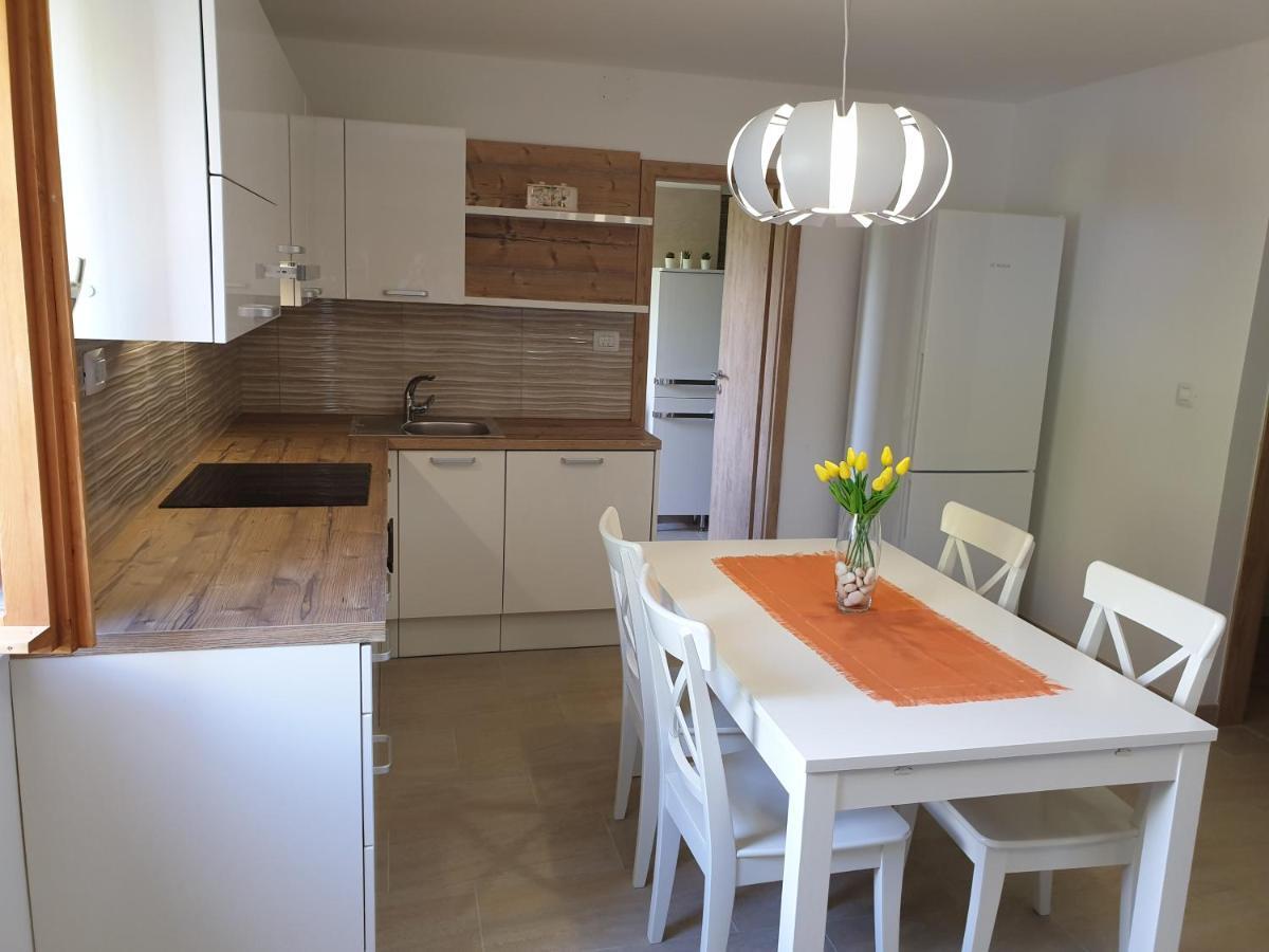 Apartments Stella Apsyrtides Osor Eksteriør bilde