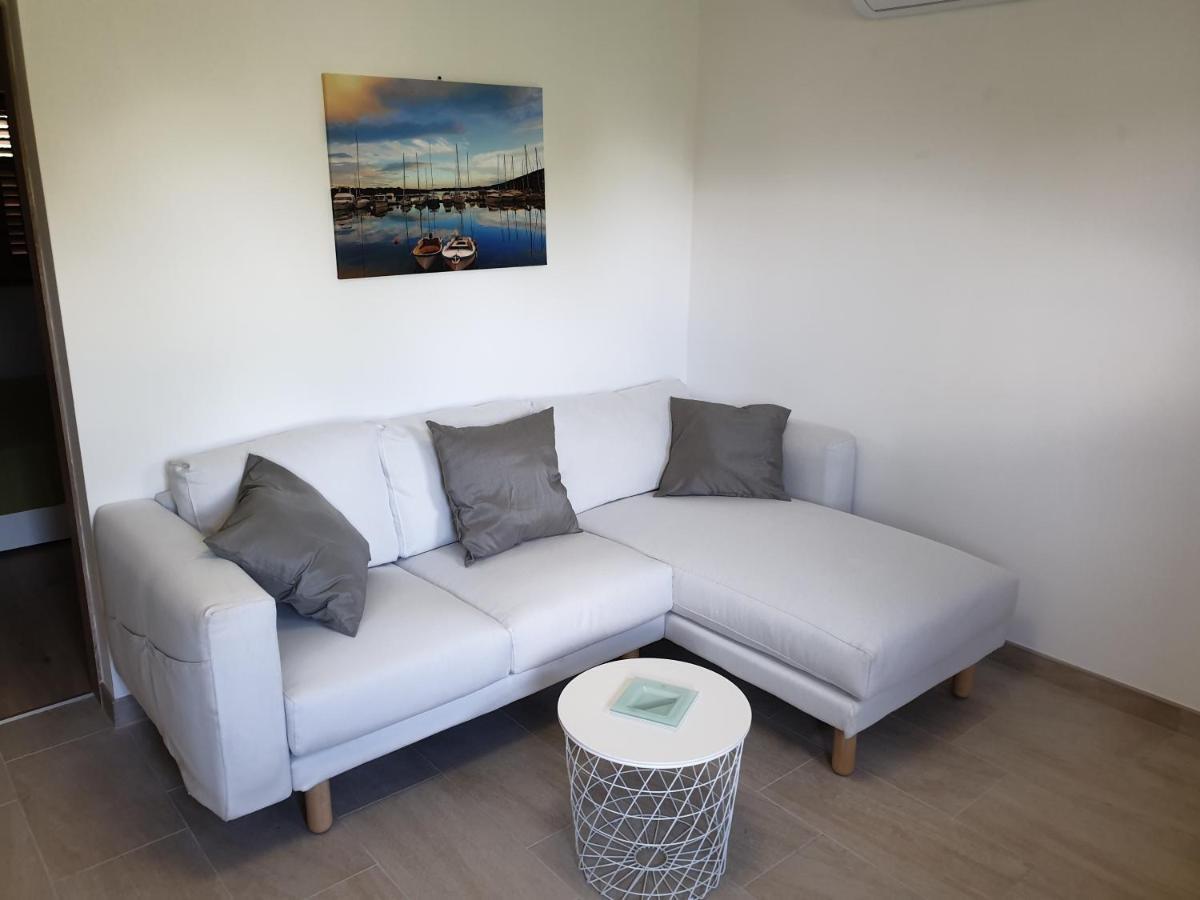 Apartments Stella Apsyrtides Osor Eksteriør bilde